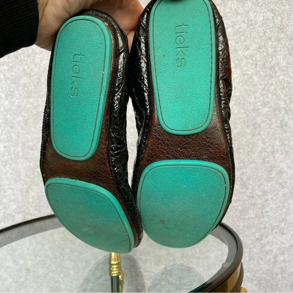 T22 Tieks by Gavrieli Obsidian Black embossed croc patent leather 9